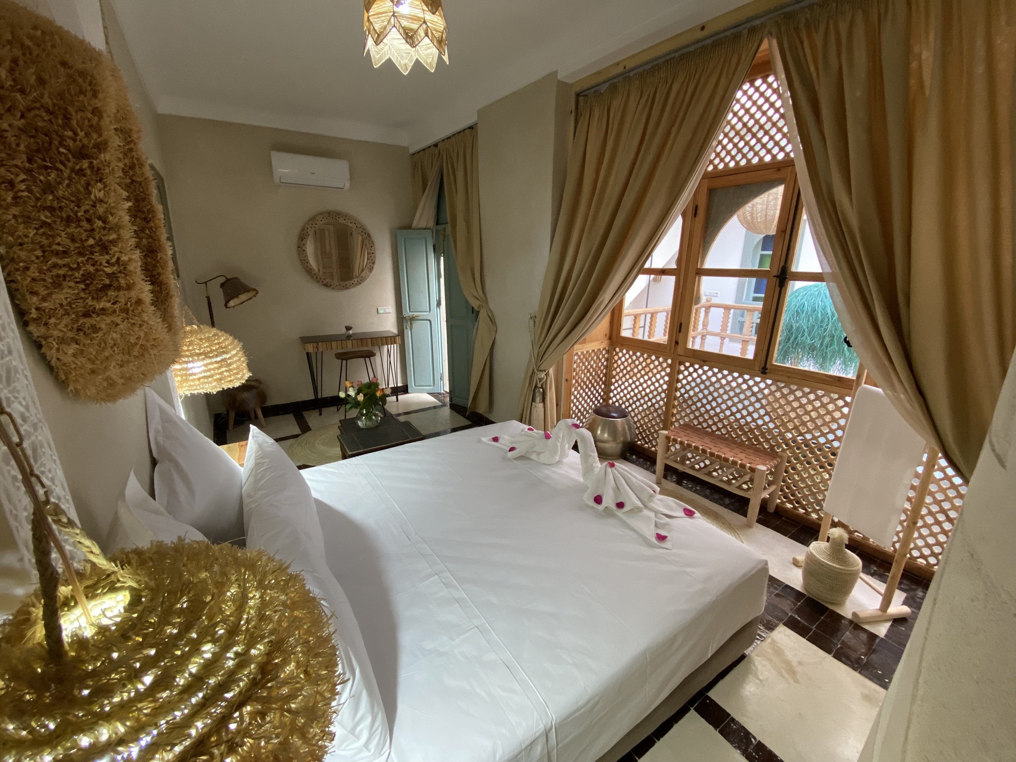 Rooms chmabre menzeh